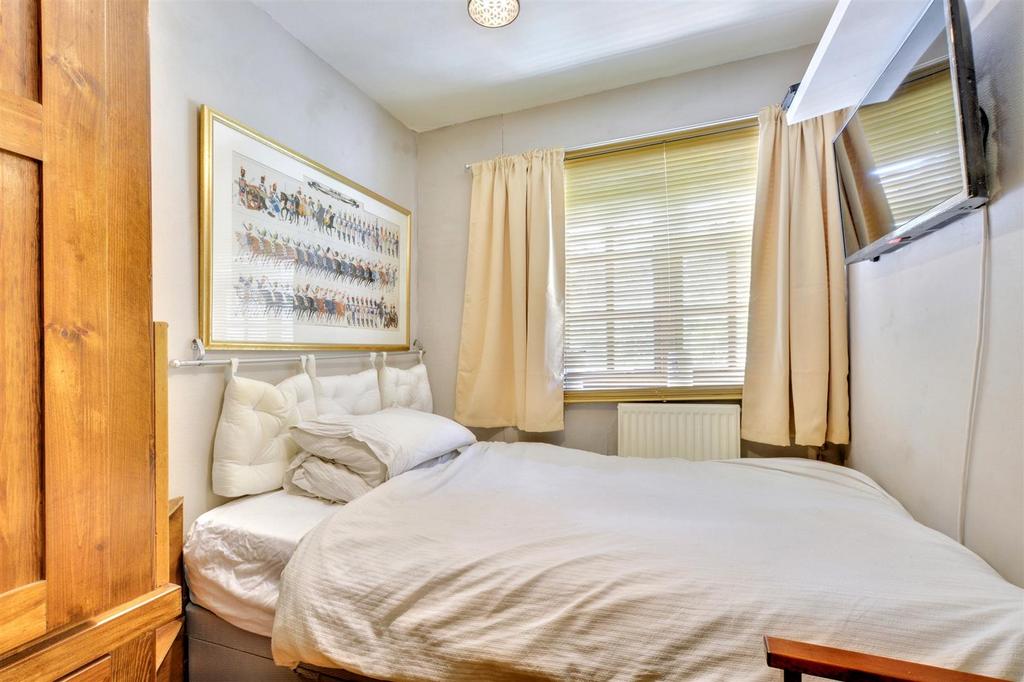 Bedroom (1).jpeg