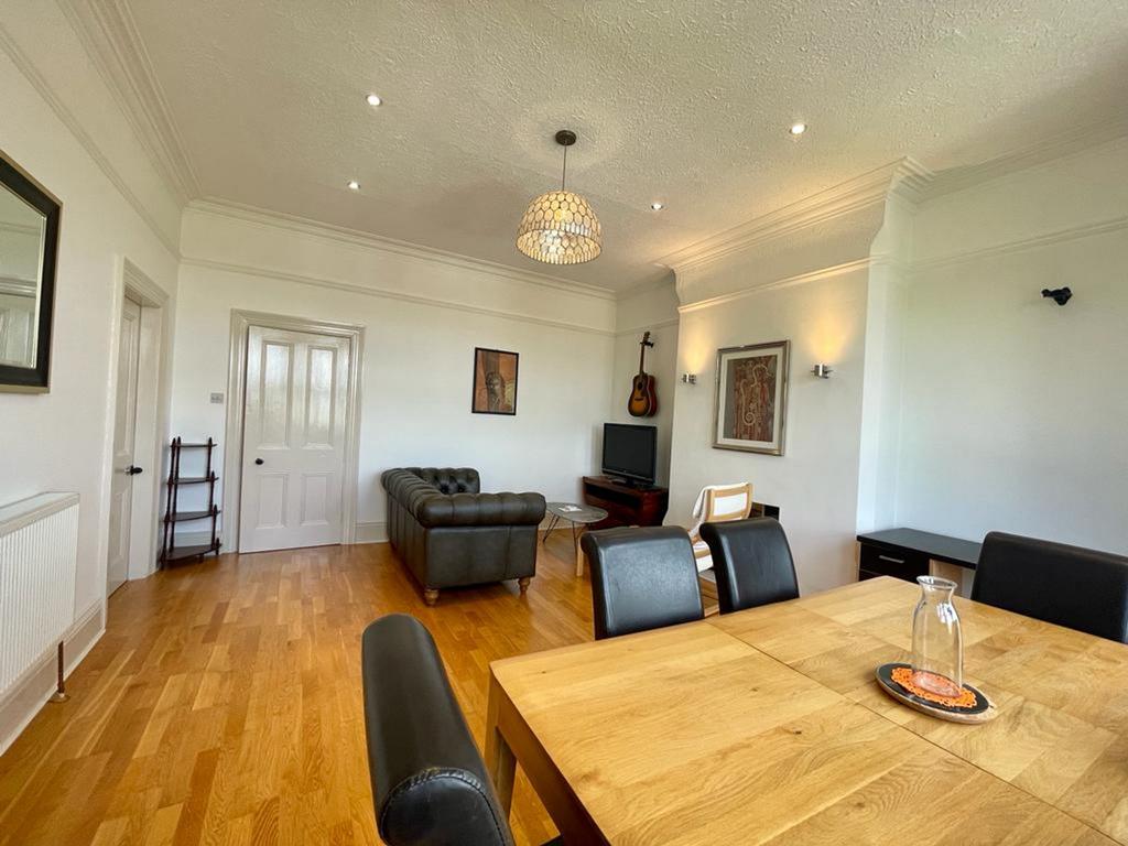 Open Plan Living/Dining Room