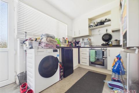 2 Beeston View, Brynteg, Wrexham, LL11 6AD