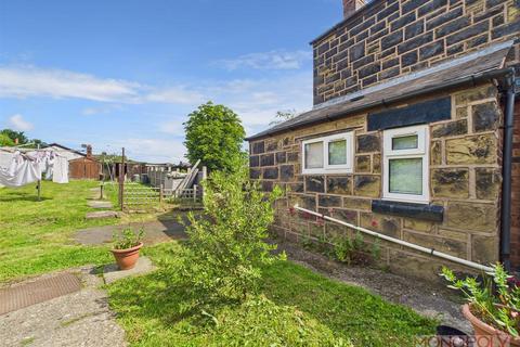 2 Beeston View, Brynteg, Wrexham, LL11 6AD