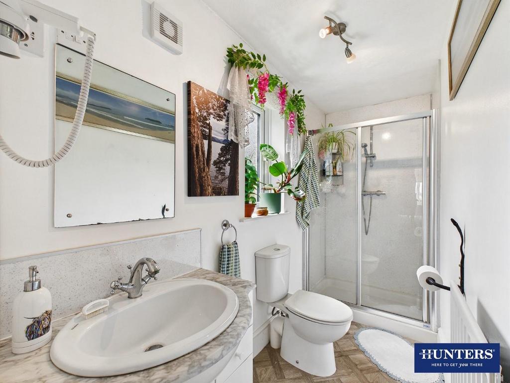 Master En-Suite