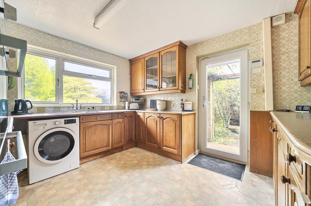 1309972-17-684aad...