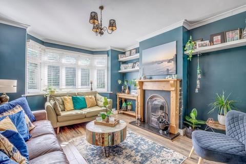 4 bedroom detached house for sale, Marlow Road, Bourne End, SL8