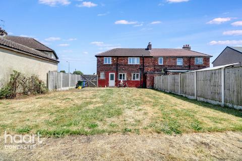128 Broadway, Dunscroft, Doncaster, DN7 4HD