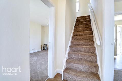 128 Broadway, Dunscroft, Doncaster, DN7 4HD