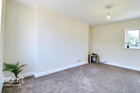 128 Broadway, Dunscroft, Doncaster, DN7 4HD
