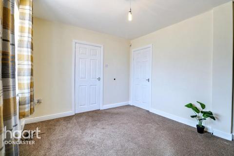 128 Broadway, Dunscroft, Doncaster, DN7 4HD