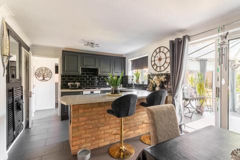 4 bedroom house for sale, Ambleside Avenue, Telscombe Cliffs, Peacehaven