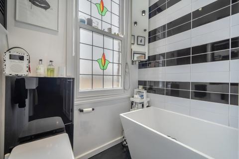 undefined, Mount Pleasant Road, Hither Green, London, SE13
