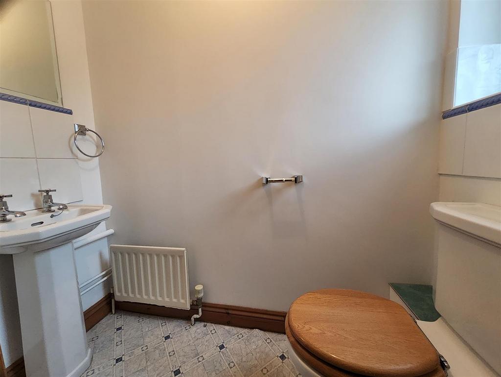 Cloakroom.jpg