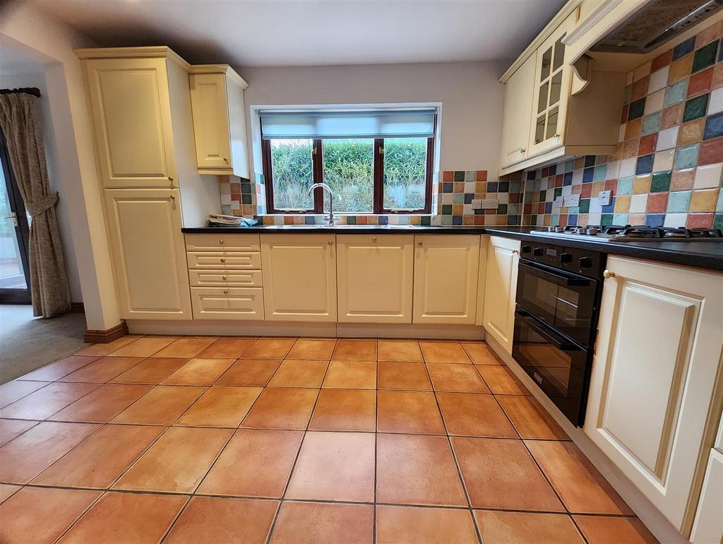 ?Kitchen.jpg