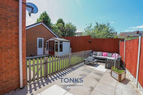 4 bedroom detached house for sale, Tinsley Avenue, Cradley Heath B64