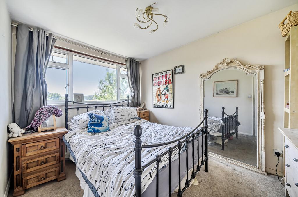 1303834 9 6854508...