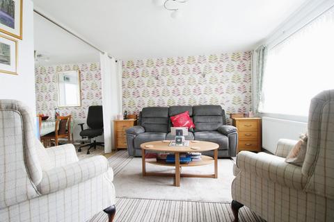 4 Linden Close, Wootton Bassett, Swindon, SN4 7HR