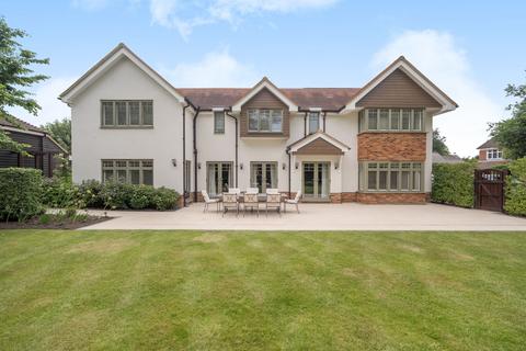 undefined, Shrubbs Lane, Rowledge, Farnham, GU10