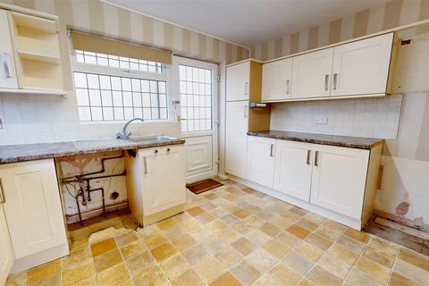 2 bedroom semi-detached house for sale, Harbour Road, Wibsey, Bradford