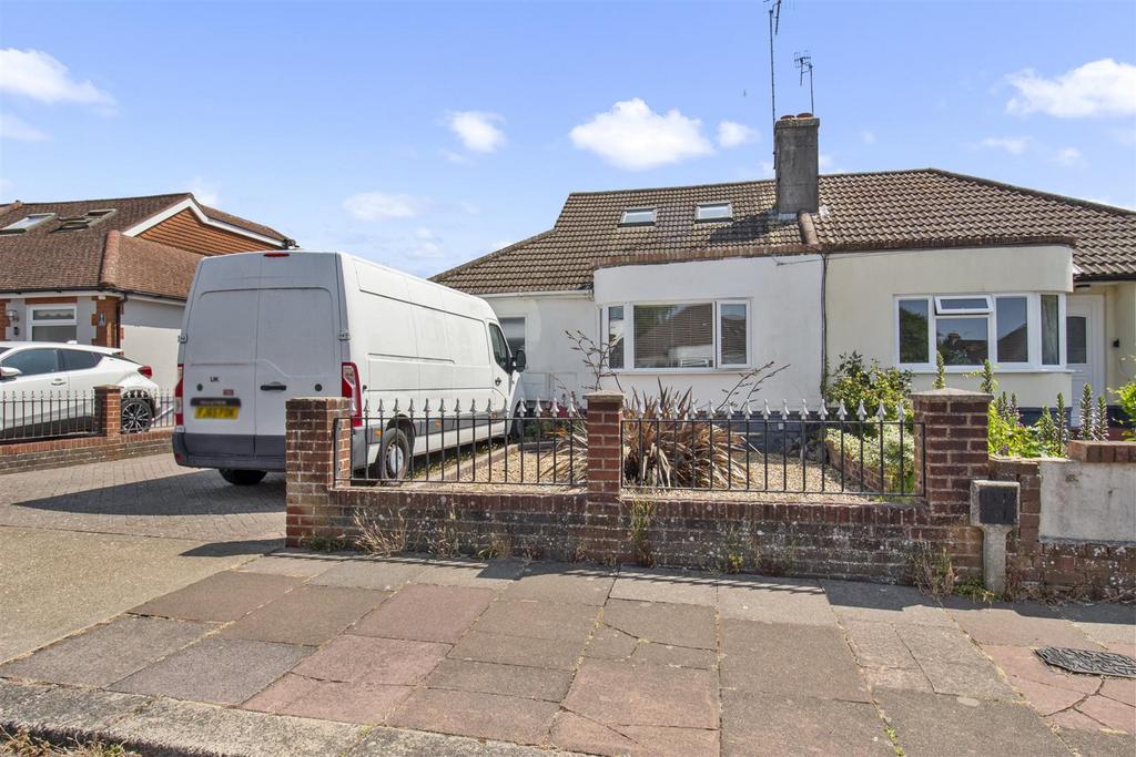 Southways Avenue 8 025.JPG