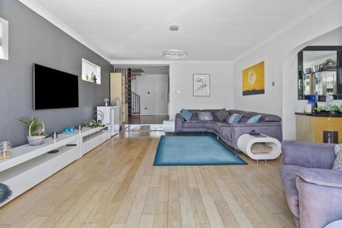 undefined, Southways Avenue, Worthing