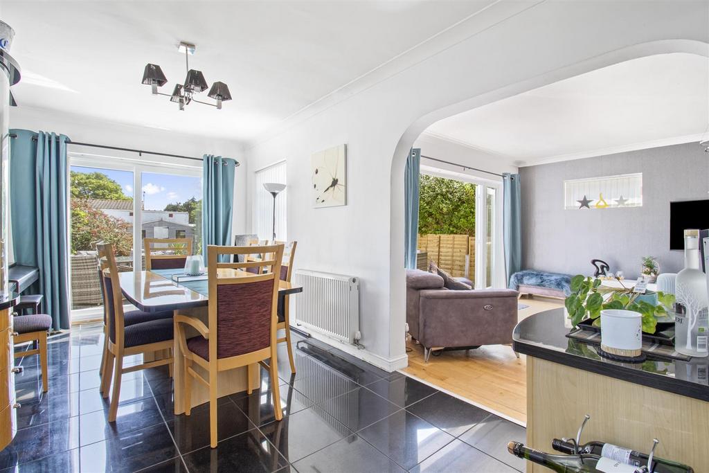 Southways Avenue 8 013.JPG