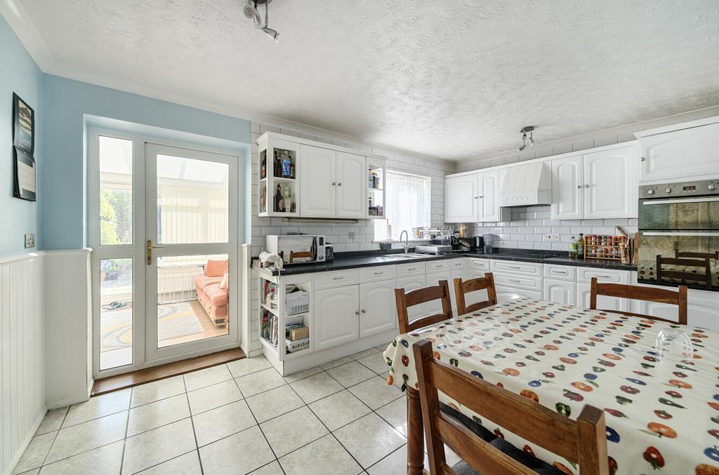 1311464-5-6853cd1...