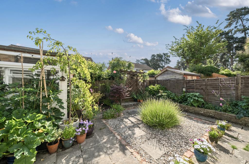 1311464-17-6853cd...