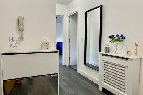 1 bedroom apartment for sale, Staverton Grove, Broughton, Milton Keynes, MK10