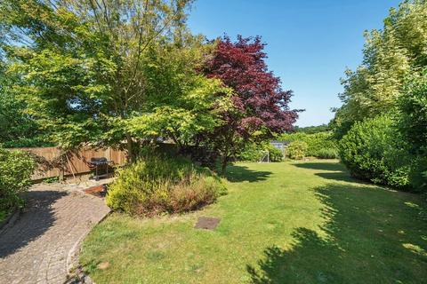 undefined, Beacon Hill Road, Surrey GU26