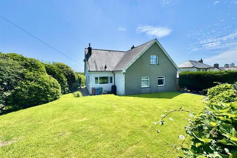 3 bedroom detached house for sale, Chwilog, Pwllheli