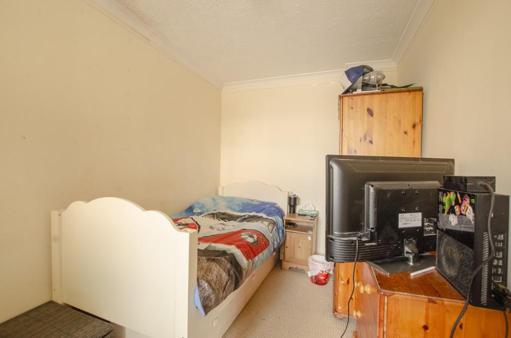 25 Crinnicks Hill TPS Bodmin Branch 01208 74182 -0
