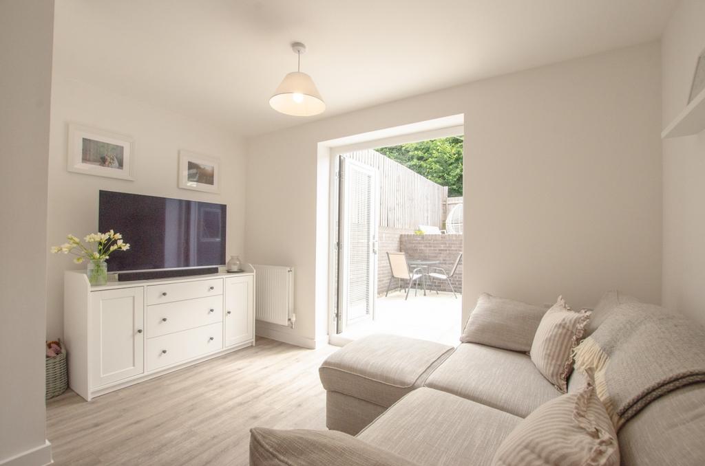 18 Tanners Road TPS Bodmin Branch 01208 74182 -04