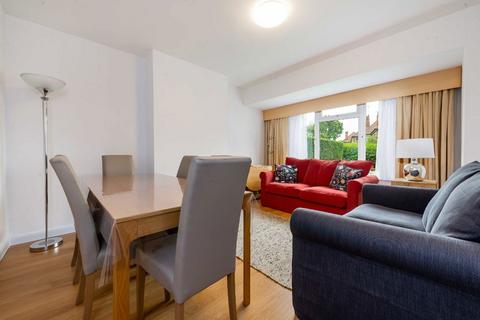 2 bedroom maisonette for sale, Edgeworth Close, Hendon NW4