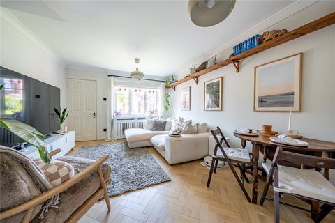 4 Naylor Garth, Leeds, LS6 2SQ
