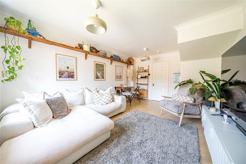 4 Naylor Garth, Leeds, LS6 2SQ