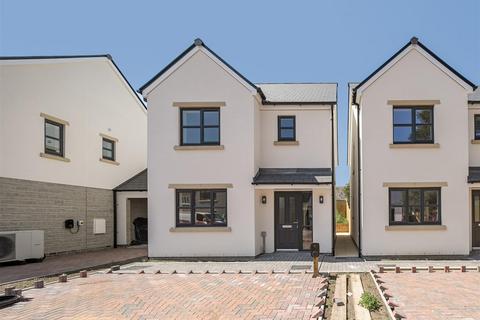 3 bedroom detached house for sale, The Robins, Frome BA11