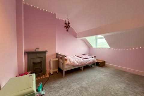 38 Belgrave Road, Fairbourne, LL38 2AZ