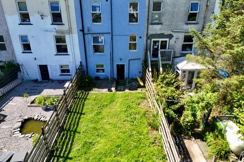 38 Belgrave Road, Fairbourne, LL38 2AZ