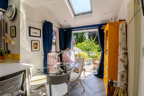 3 Cavendish Road, Barnsley, S75 1BB