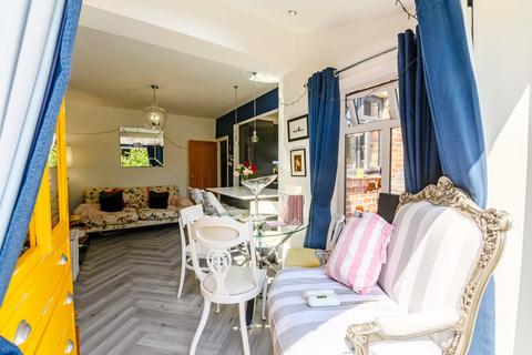 3 Cavendish Road, Barnsley, S75 1BB