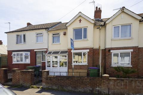 3 bedroom terraced house for sale, Archer Road, Folkestone, CT19