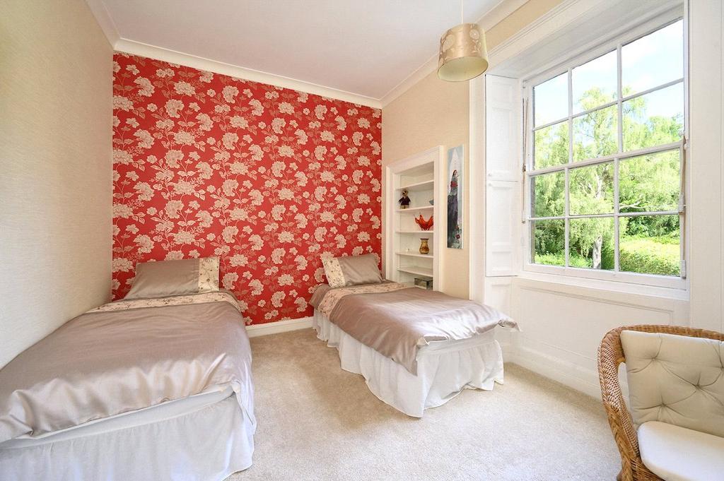 Double Bedroom 4