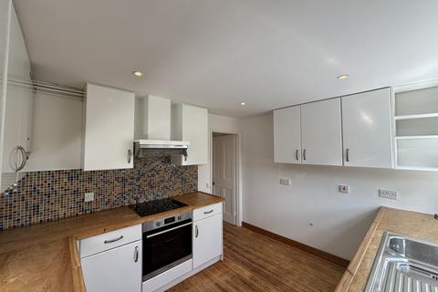 69 Bond Street, Englefield Green, Egham, TW20 0PL