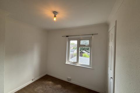 69 Bond Street, Englefield Green, Egham, TW20 0PL
