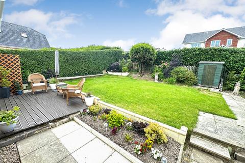 Morawel Cliff Drive, Borth, SY24 5NL