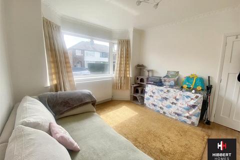 3 bedroom semi-detached house to rent, Elmridge Drive, Altrincham WA15