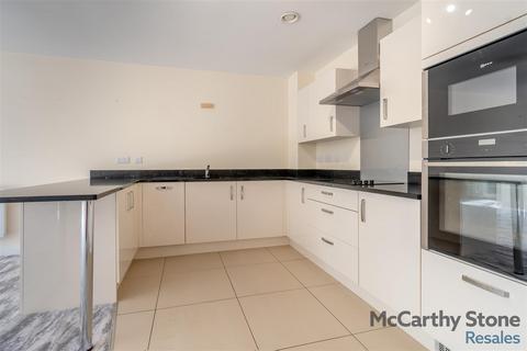 2 bedroom apartment for sale, Stapleton Court, Waller Grove, Swanland, HU14 3RW