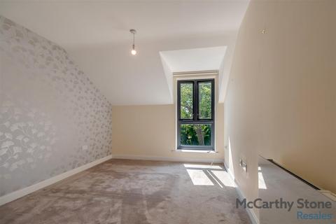 2 bedroom apartment for sale, Stapleton Court, Waller Grove, Swanland, HU14 3RW