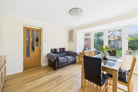 3 Giffords Croft, Lichfield, WS13 7HG