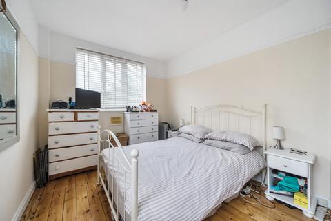 2 bedroom apartment for sale, Elmers End Road, London