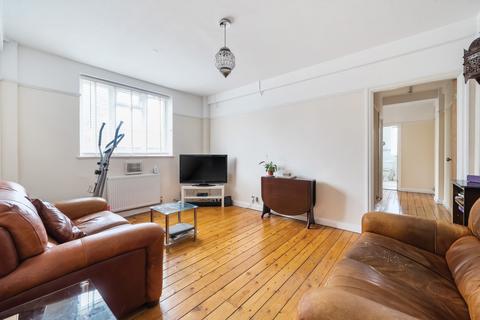 Elmers End Road, London