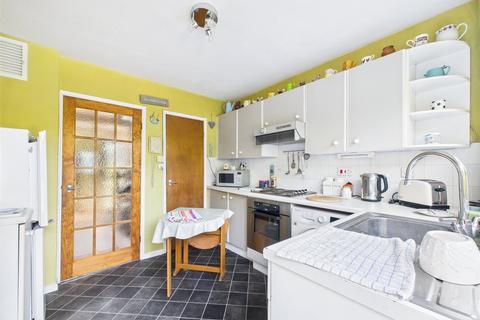 undefined, Golden Vale, Churchdown, Gloucester, Gloucestershire, GL3